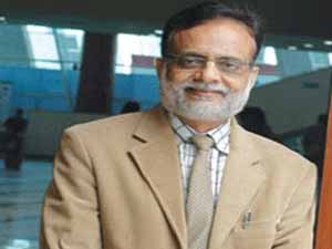 hasmukh-adhia-gujarat-ias hasmukh-adhia-gujarat-ias