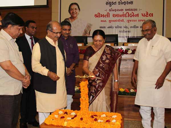 Team-Gujarat-to-take-lead-in-Clean-India-Mission-02 Team-Gujarat-to-take-lead-in-Clean-India-Mission-02