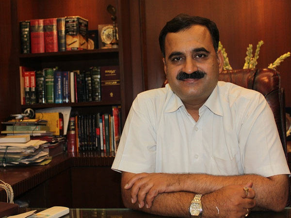 pawan-duggal pawan-duggal