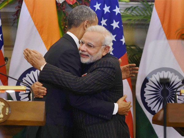 modi-obama-hug