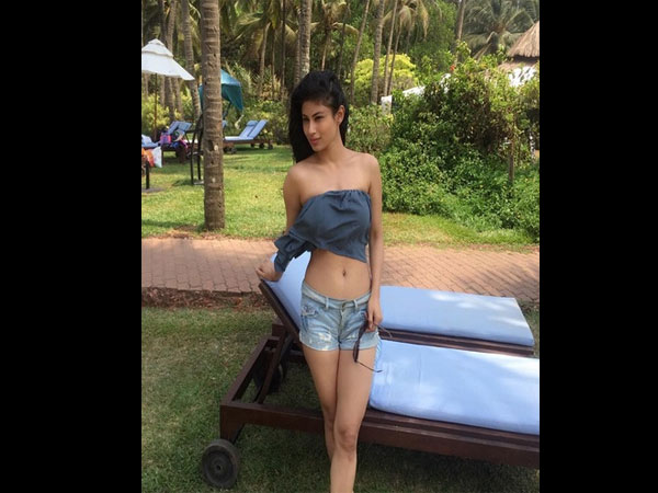 mouni roy