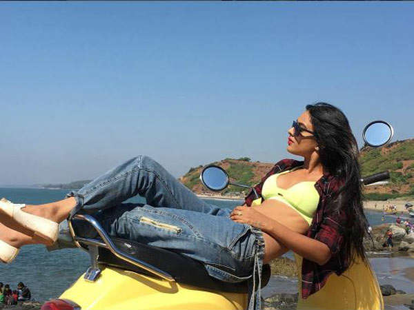 nia sharma