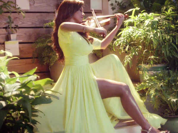 Sana Khan wants an applaud from Salman Khan for Wajah Tum Ho!