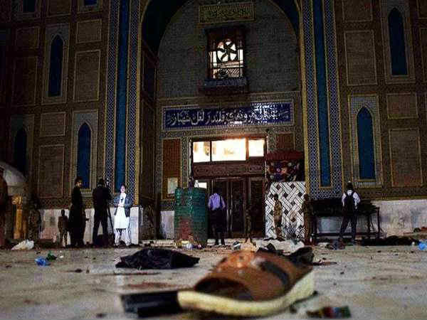 pakistan bomb blast