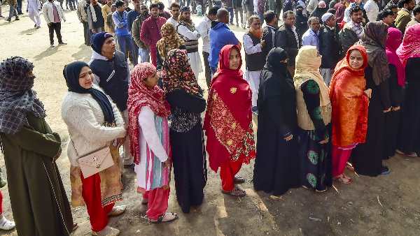 દિલ્લીમાં ધીમુ મતદાન