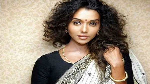 Anupriya Goenka Anupriya Goenka