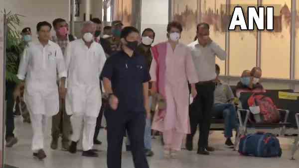 Priyanka Gandhi Priyanka Gandhi