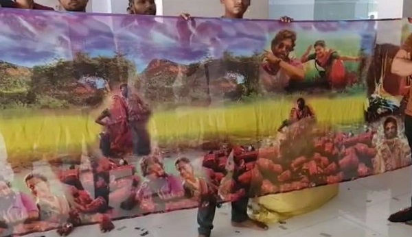 Pushpa sari Pushpa sari