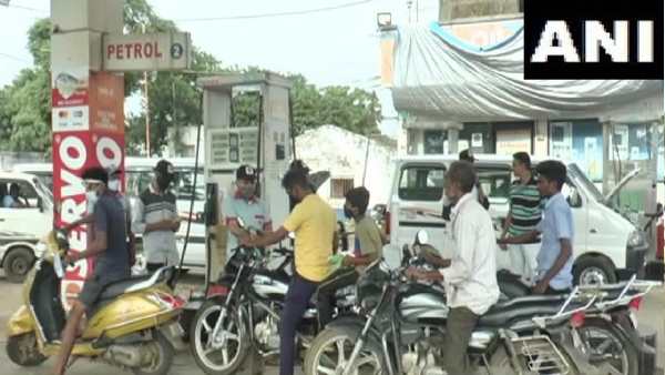 petrol pump petrol pump