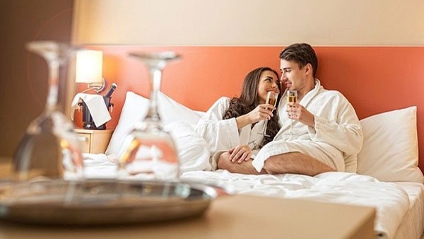 unmarried couple unmarried couple