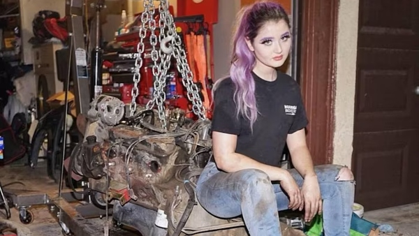 beautiful mechanic beautiful mechanic