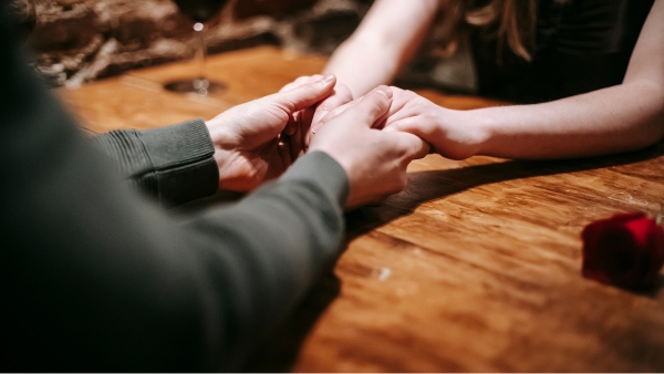 website provides dating facility to women