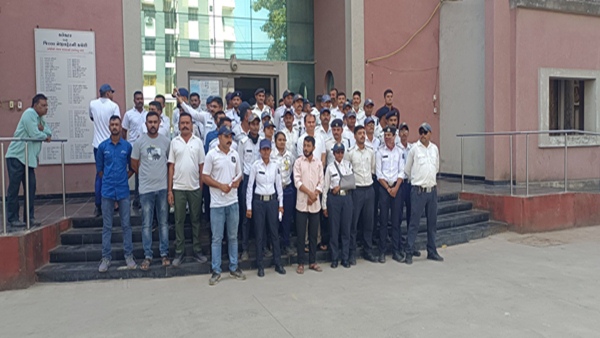 Surat traffic brigade