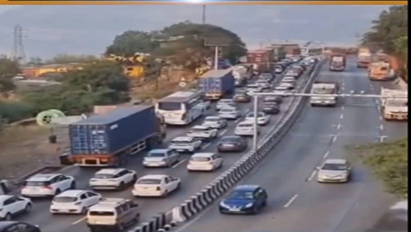 traffic jam on Samkhiyali highway