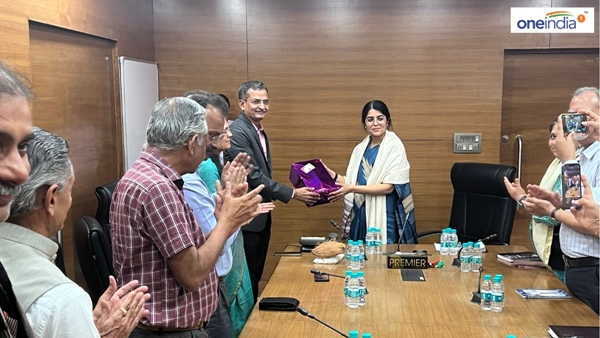 Farewell ceremony of Dheeraj Parekh