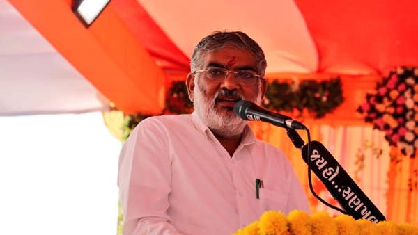 Environment Minister mulubhai bera