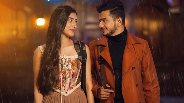 Munwar Farooqui Munwar Farooqui