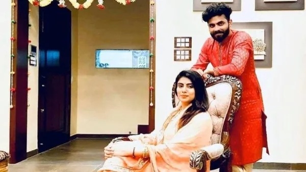 Ravindra Jadeja - Rivaba