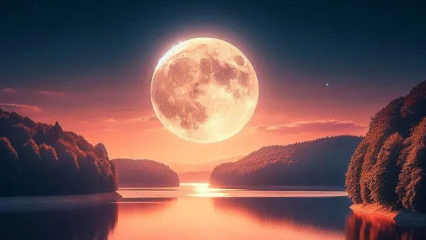 supermoon appear in India