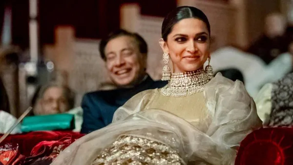 deepikapadukonenetworth- deepikapadukonenetworth-