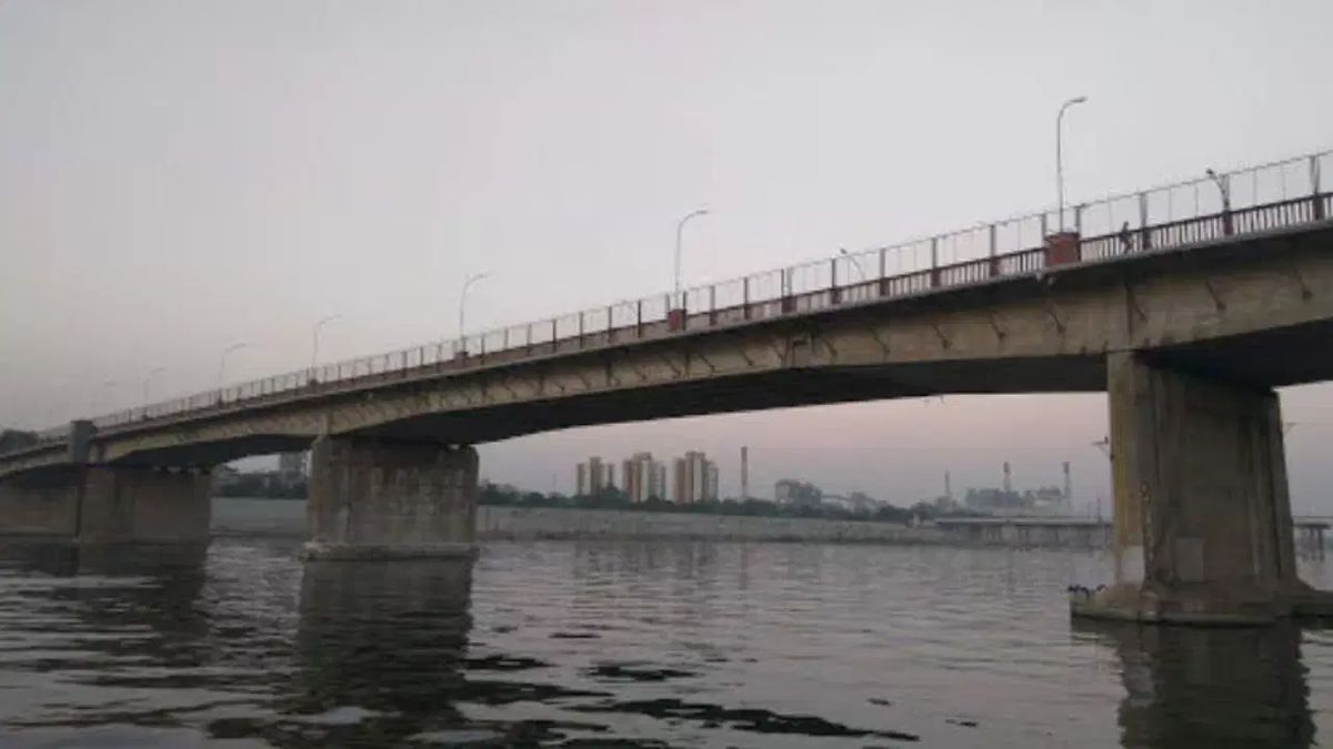 Ahmedabad : અમદાવાદનો સાબરમતિ પરનો સુભાષ બ્રિજ તાત્કાલિક બંધ કરાયો ...