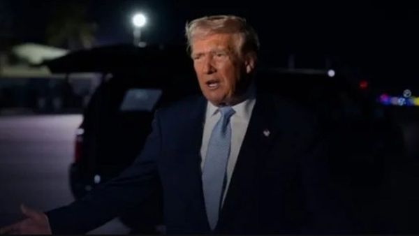 President Trump halts Iran air strikes President Trump halts Iran air strikes