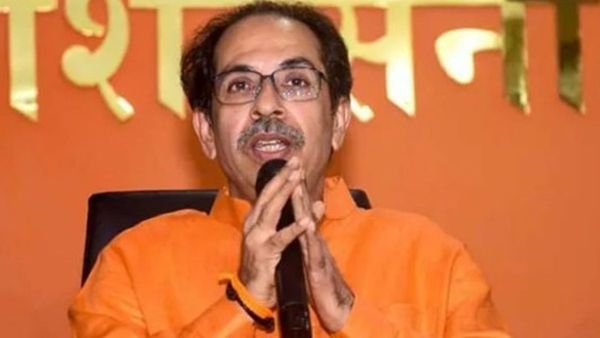 Uddhav Thackeray addressing supporters during a political rally