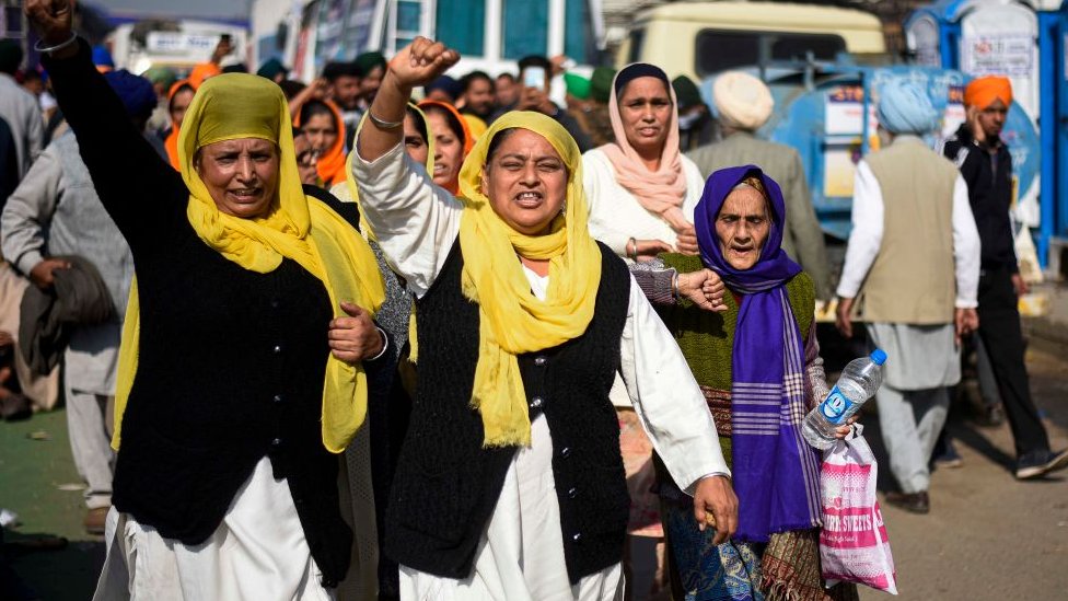 પ્રતીકાત્મક તસવીર