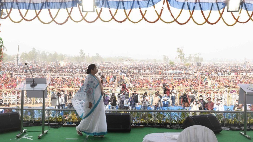 મમતા બેનરજી