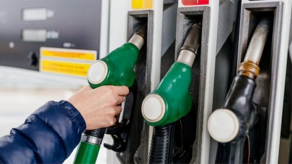 ઑપેક દેશો ક્રૂડઑઇલના ઉત્પાદનને નિયંત્રિત કરવા જઈ રહ્યા છે.