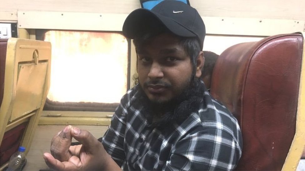 ઓવૈસીની સભામાં દુર-દુરથી યુવાનો આવ્યાં હતા