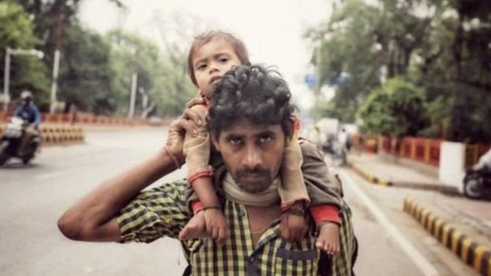 ગુજરાત સહિત દેશમાં વધતી બેરોજગારી પાછળ લૉકડાઉન એક મુખ્ય કારણ છે એવું નિષ્ણાતો માની રહ્યા છે.