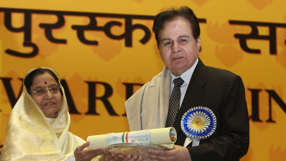 અનેક પુરસ્કારોથી સન્માનિત કરાયા દિલીપકુમારને