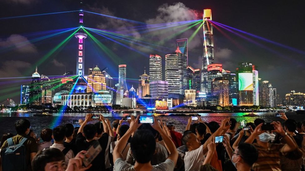 શાંઘાઈમાં લાઇટ્સ શો