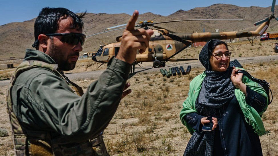 સૈનિક, અફઘાન, મહિલા