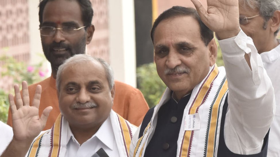 નીતિન પટેલ અને વિજય રૂપાણી