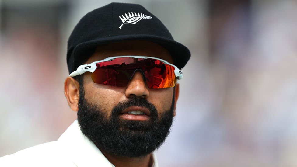 એઝાઝ પટેલનું ઐતિહાસિક પ્રદર્શન એઝાઝ પટેલનું ઐતિહાસિક પ્રદર્શન