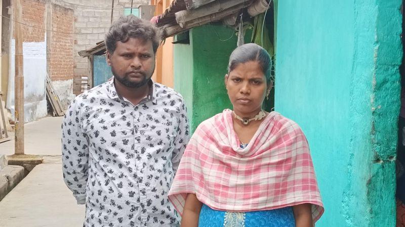 શેબિયા સૌરીપાલયમ તેમના પતિ સાથે