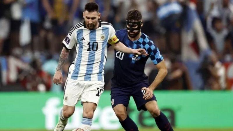 ગોલ કરવામાં પારંગત છે મેસી ગોલ કરવામાં પારંગત છે મેસી