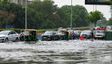 दिल्ली से गुरुग्राम तक बारिश, IMD ने जारी किया Red Alert