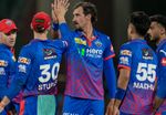 DC Eliminated: Delhi Capitals के प्लेऑफ की रेस से बाहर होने के 5 बड़े कारण, दिल्ली के धुरंधरों से कहां हुई चूक