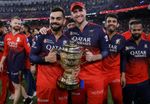 IPL इतिहास में क्वालिफायर-1 जीतने वाली टीम ही बनती है चैंपियन? अब तक इतनी बार उठा पाई हैं ट्रॉफी!