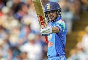 ICC वनडे रैंकिंग में शुभमन गिल को जबरदस्त फायदा, तीन स्थान कूदे अक्षर पटेल, कैसा है रोहित-कोहली का हाल?