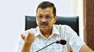 'अर्थव्यवस्था 6वें पायदान पर' केजरीवाल का केंद्र पर हमला