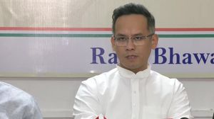 'मैं लेता हूं पूरी जिम्मेदारी', असम कांग्रेस की हार पर गोगोई