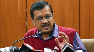 पेट्रोल-डीजल की बढ़ती कीमतों पर भड़के केजरीवाल