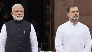 PM मोदी एक साल के भीतर देंगे प्रधानमंत्री पद से इस्तीफा!