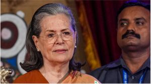 सोनिया ने गाजा को लेकर मोदी सरकार किया बड़ा हमला