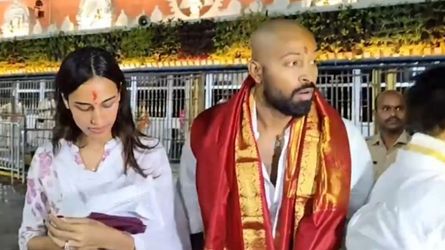 गंजे हो गए हार्दिक पांड्या? कटे हुए बाल और धोती पहने नया लुक आया सामने, क्यों बदल लिया अपना अवतार?
