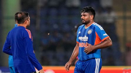 संजू सैमसन ने तूफानी पारी के साथ रचा इतिहास, धांसू कीर्तिमान के साथ की रोहित शर्मा के क्लब में एंट्री